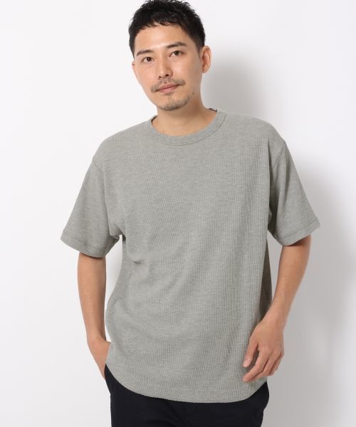 GLOBAL WORK（グローバルワーク）の「【吸水速乾】ワッフル半袖T/724392（Tシャツ/カットソー・メンズ・グレー/ホワイト/カーキ・SMALL/LARGE/X-LARGE/MEDIUM）」の2枚目の写真