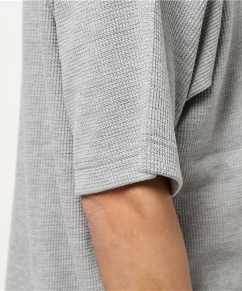 GLOBAL WORK（グローバルワーク）の「【吸水速乾】ワッフル半袖T/724392（Tシャツ/カットソー・メンズ・グレー/ホワイト/カーキ・SMALL/LARGE/X-LARGE/MEDIUM）」の7枚目の写真