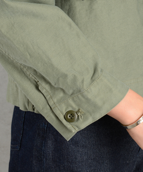 DouDou（ドゥドゥ）の「ミリタリージャケット（ミリタリージャケット・レディース・カーキ/チャコールグレー・36/38）」の12枚目の写真