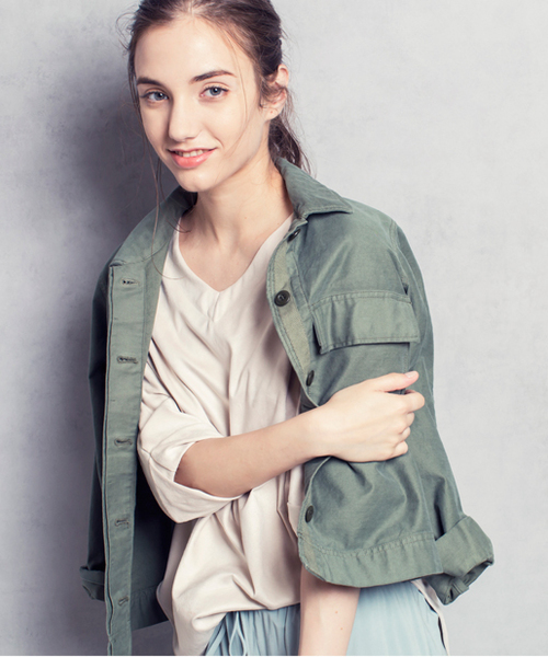 DouDou（ドゥドゥ）の「ミリタリージャケット（ミリタリージャケット・レディース・カーキ/チャコールグレー・36/38）」の13枚目の写真