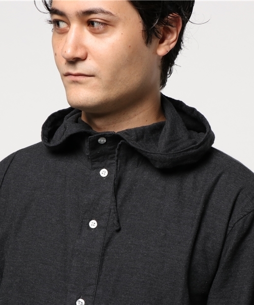 rovtski（ロフトスキー）の「ビエラシャンブレーフードロングシャツ（シャツ/ブラウス・メンズ・オートミール/ブラック・LARGE/MEDIUM）」の5枚目の写真