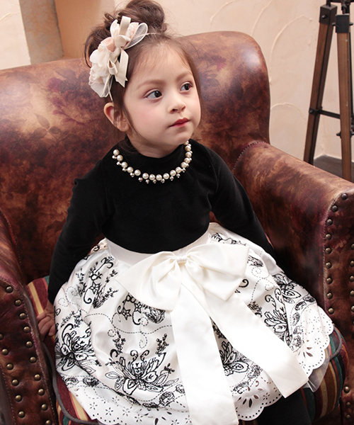 Rora（ローラ）の「セレナーデ　カチューシャ（3color)（カチューシャ・キッズ・ピンク/ブルー/アイボリー・FREE）」の14枚目の写真