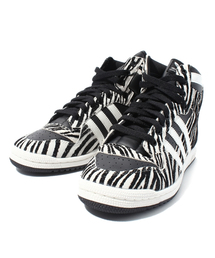 adidas Originals（アディダスオリジナルス）の「アディダス ゼブラ柄