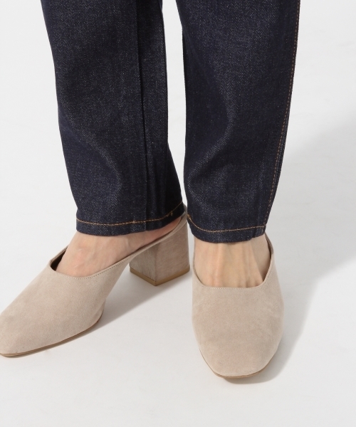 LOWRYS FARM（ローリーズファーム）の「Ｗｒａｎｇｌｅｒ／ハイウエストスリム　784074（デニムパンツ・レディース・ブラック/ブルー/ワンウォッシュ・SMALL/MEDIUM/X-SMALL）」の12枚目の写真