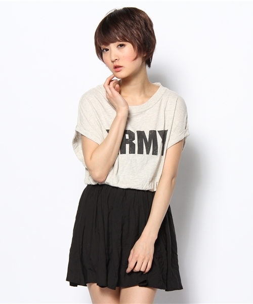 Chico(チコ)の「ARMY切替ロールアップワンピース(ワンピース・レディース・オートミール/ミント/グレー・FREE)」の9枚目の写真