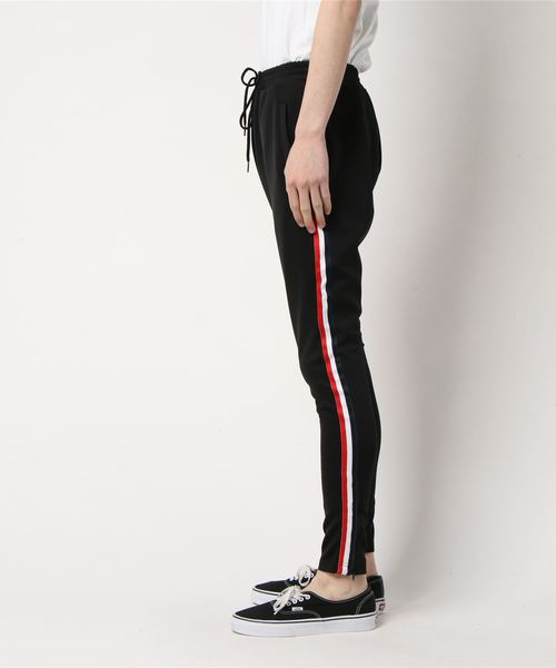 GALLIS ADDICTION（ガリスアディクション）の「GAラインテープジャージパンツ（その他パンツ・メンズ・ブラック×レッド/ホワイト×レッド・L/S/M）」の3枚目の写真