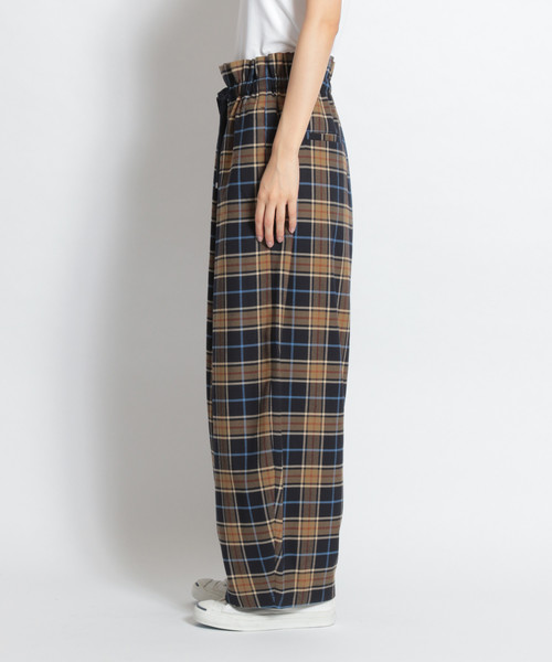 niko and...（ニコアンド）の「ギャザーワイドパンツ（その他パンツ・レディース・ネイビー/ボルドー/イエロー・LARGE/MEDIUM）」の8枚目の写真