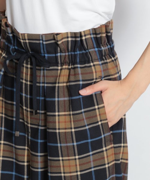 niko and...（ニコアンド）の「ギャザーワイドパンツ（その他パンツ・レディース・ネイビー/ボルドー/イエロー・LARGE/MEDIUM）」の11枚目の写真