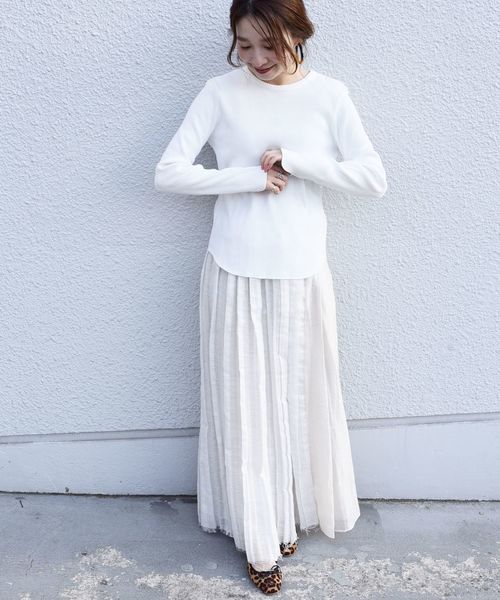 SHIPS(シップス)の「バックスリットテレコプルオーバー◇(Tシャツ/カットソー・レディース・ホワイト/ダークグレー/ベージュ/ブルー・ONE SIZE)」の7枚目の写真