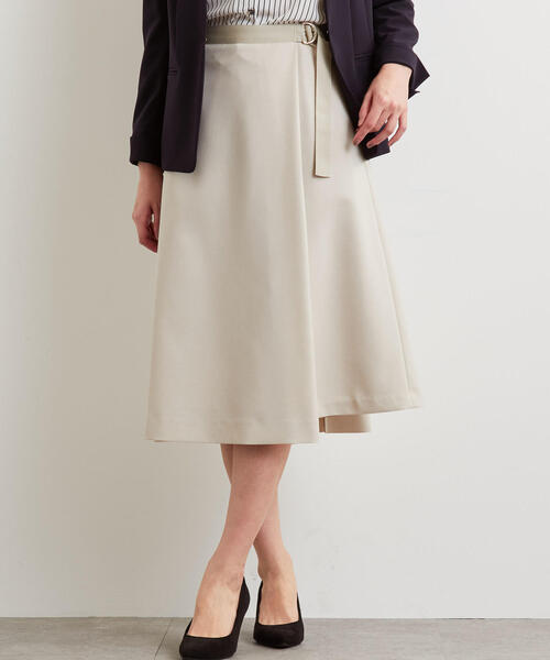 green label relaxing(グリーンレーベルリラクシング)の「D グログラン ベルト フレア スカート(スカート・レディース・ターコイズブルー/ベージュ/ネイビー・38/36)」の2枚目の写真