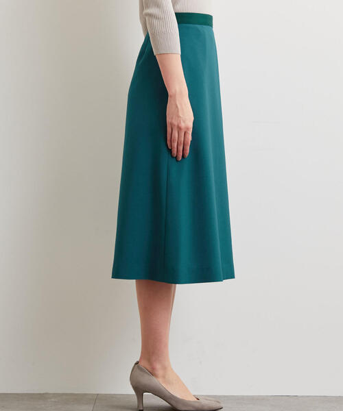 green label relaxing(グリーンレーベルリラクシング)の「D グログラン ベルト フレア スカート(スカート・レディース・ターコイズブルー/ベージュ/ネイビー・38/36)」の9枚目の写真