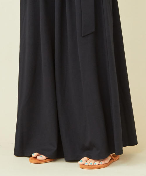 BEAUTY&YOUTH UNITED ARROWS（ビューティーアンドユースユナイテッドアローズ）の「【WEB限定】by ※∴ベルト付きカットソーマキシワンピース（ワンピース・レディース・ベージュ/ブラック/オリーブ・FREE）」の9枚目の写真