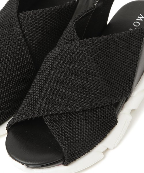 BAYFLOW（ベイフロー）の「メッシュスポーツサンダル（サンダル・レディース・ブラック/ベージュ・SMALL/MEDIUM）」の21枚目の写真