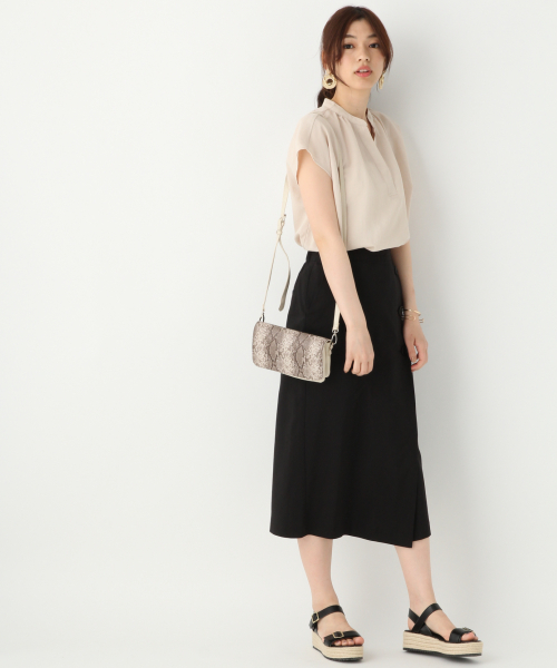 GLOBAL WORK(グローバルワーク)の「リネンライクスキッパーシャツ/834800(シャツ/ブラウス・レディース・ブルー/ホワイト/ベージュ/ダークブルー・LARGE/MEDIUM)」の17枚目の写真