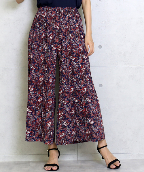 CHARM BERRY TIC（チャームベリーチック）の「ペイズリープリーツガウチョパンツ（その他パンツ・レディース・イエロー/ブラウン/ネイビー・L/M）」の3枚目の写真