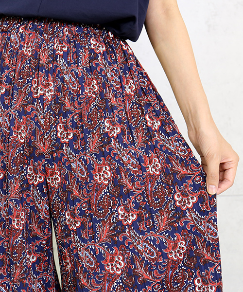 CHARM BERRY TIC（チャームベリーチック）の「ペイズリープリーツガウチョパンツ（その他パンツ・レディース・イエロー/ブラウン/ネイビー・L/M）」の14枚目の写真