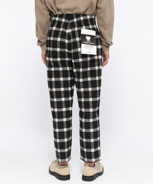 LAKOLE（ラコレ）の「ネルチェックコックパンツ / LAKOLE（その他パンツ・メンズ・ブラック/ブラウン/グリーン・MEDIUM/LARGE）」の17枚目の写真
