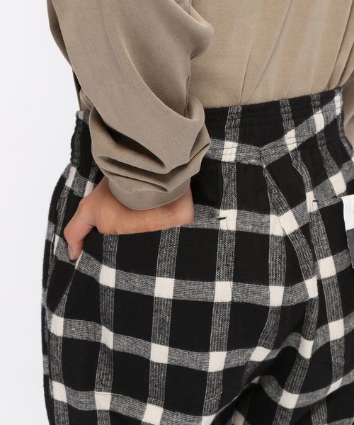 LAKOLE（ラコレ）の「ネルチェックコックパンツ / LAKOLE（その他パンツ・メンズ・ブラック/ブラウン/グリーン・MEDIUM/LARGE）」の18枚目の写真