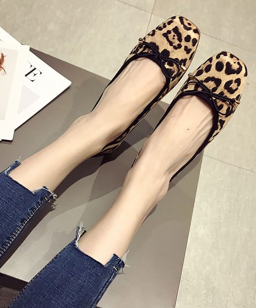 おしゃれスタ（オシャレスタ）の「【OSHARESTA★TOKYO】Lovely バレエシューズ（バレエシューズ・レディース・ブラック/ベージュ/ブラウン/オフホワイト/ベージュ系その他/シルバー/ゴールド/ブラック系その他2/レッド/イエロー/ブルー/ベージュ系その他2・23.0cm/24.0cm/23.5㎝/24.5㎝/25.0cm/22.5㎝/23.5cm/24.5cm/22.5cm）」の6枚目の写真