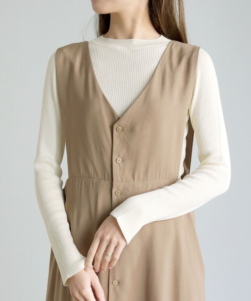 HER CLOSET（ハークローゼット）の「(入荷無し)【shemoshelly】袖スリットロングスリーブクルーネックリブニット（ニット/セーター・レディース・ライトグレー/ブラック/オフホワイト/ラベンダー/グリーン系その他/イエロー系その他・M）」の9枚目の写真