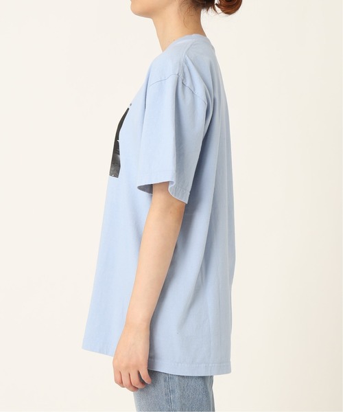 JOURNAL STANDARD relume（ジャーナルスタンダード　レリューム）の「5.6oz【GODLIS/ゴドリス】PHOTO Tシャツ◆（Tシャツ/カットソー・レディース・ホワイト/ベージュ/ブルー・LARGE/SMALL）」の8枚目の写真