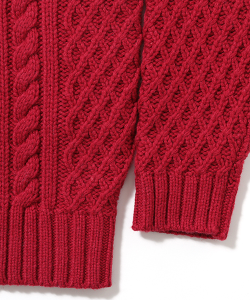 BEAMS LIGHTS Men's(ビームスライツ メンズ)の「BEAMS LIGHTS / 3ゲージケーブルニット(ニット/セーター・メンズ・オフホワイト/レッド/グレー/ネイビー・LARGE/SMALL/X-LARGE/MEDIUM)」の6枚目の写真