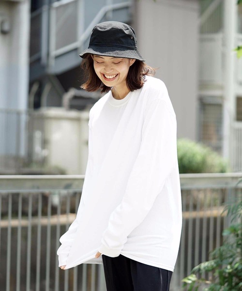 HANES（ヘインズ）の「【Hanes/ヘインズ】Beffy ロンT ビーフィー  無地　ユニセックス クルーネック（Tシャツ/カットソー・メンズ・ホワイト・SMALL/MEDIUM/LARGE/X-LARGE）」の4枚目の写真