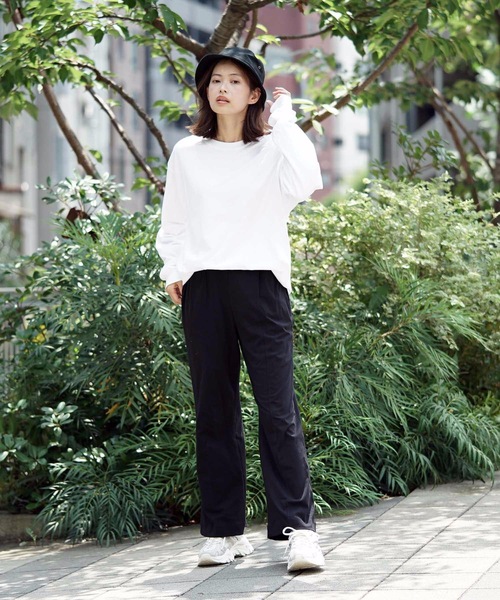 HANES（ヘインズ）の「【Hanes/ヘインズ】Beffy ロンT ビーフィー  無地　ユニセックス クルーネック（Tシャツ/カットソー・メンズ・ホワイト・SMALL/MEDIUM/LARGE/X-LARGE）」の6枚目の写真