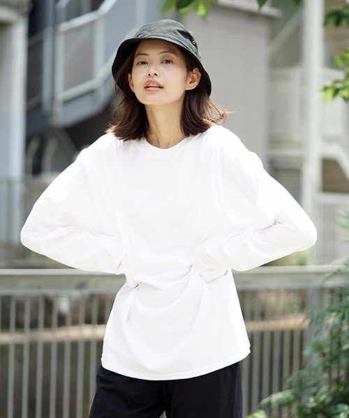HANES（ヘインズ）の「【Hanes/ヘインズ】Beffy ロンT ビーフィー  無地　ユニセックス クルーネック（Tシャツ/カットソー・メンズ・ホワイト・SMALL/MEDIUM/LARGE/X-LARGE）」の5枚目の写真