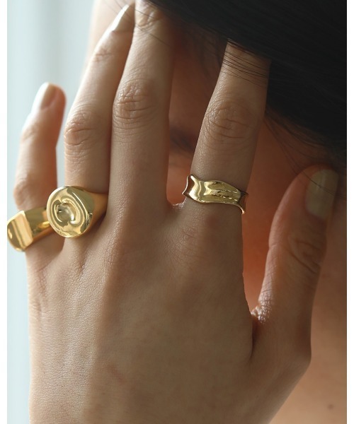 TODAYFUL（トゥデイフル）の「メタルキューブリング（Silver925)（リング・レディース・シルバー/ゴールド・#9/#11）」の8枚目の写真