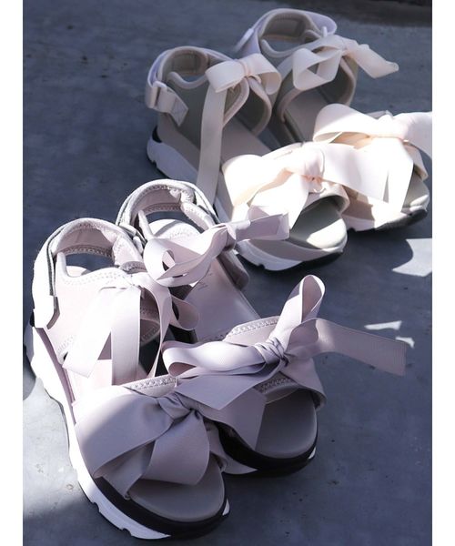 merry jenny（メリージェニー）の「リボンスニーカーサンダル（サンダル・レディース・アイボリー/ブラック/ラベンダー・SMALL/MEDIUM/LARGE）」の11枚目の写真