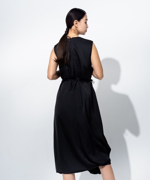 JENNE(ジェンヌ)の「立体ボリュームリッチワンピース(ワンピース・レディース・ブラック/ホワイト・SMALL/MEDIUM/LARGE)」の7枚目の写真