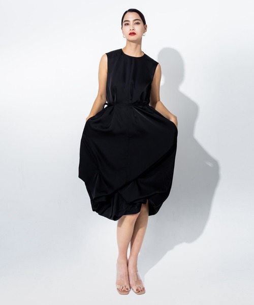 JENNE(ジェンヌ)の「立体ボリュームリッチワンピース(ワンピース・レディース・ブラック/ホワイト・SMALL/MEDIUM/LARGE)」の15枚目の写真