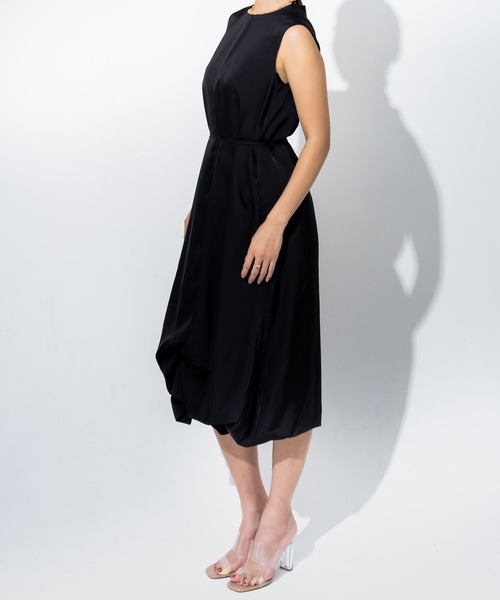 JENNE(ジェンヌ)の「立体ボリュームリッチワンピース(ワンピース・レディース・ブラック/ホワイト・SMALL/MEDIUM/LARGE)」の21枚目の写真