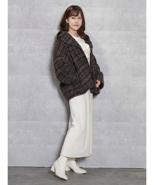 dazzlin（ダズリン）の「カットベロアロングワンピース（ワンピース・レディース・オフホワイト/ブラック/ブルー/パープル・FREE）」の10枚目の写真