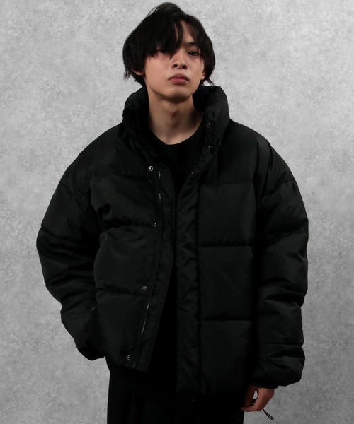 make a ray!（メイク ア レイ！）の「オーバーサイズ スタンドカラー ファイバーダウン ショートジャケット（ダウンジャケット/コート・メンズ・グレー/ブラック/オフホワイト・M/L）」の11枚目の写真