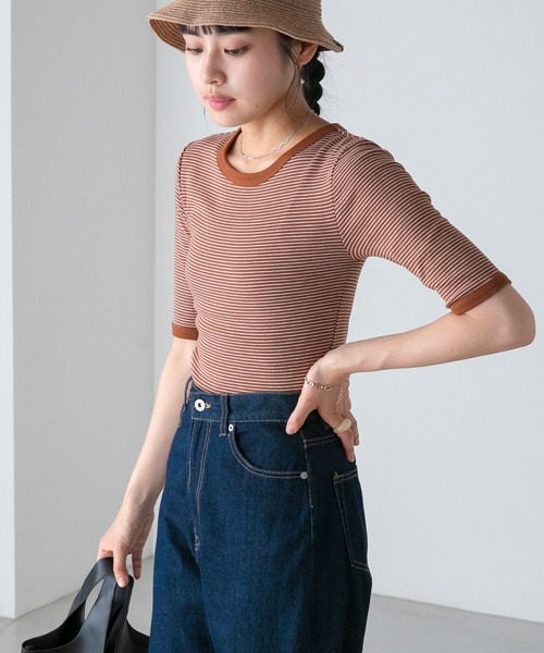 forksy.（フォルクシー）の「【forksy.】細リブボーダー配色パイピング半袖Tシャツ（Tシャツ/カットソー・レディース・パープル/ブラウン/イエロー/オレンジ/ライトブラウン/グリーン/ベージュ/ブルー/マスタード/ブラック・FREE）」の3枚目の写真