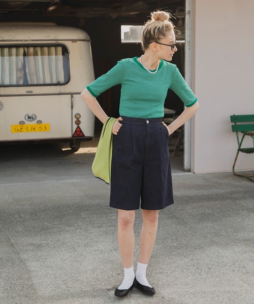 forksy.（フォルクシー）の「【forksy.】細リブボーダー配色パイピング半袖Tシャツ（Tシャツ/カットソー・レディース・パープル/ブラウン/イエロー/オレンジ/ライトブラウン/グリーン/ベージュ/ブルー/マスタード/ブラック・FREE）」の5枚目の写真