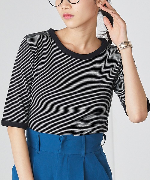 forksy.（フォルクシー）の「【forksy.】細リブボーダー配色パイピング半袖Tシャツ（Tシャツ/カットソー・レディース・パープル/ブラウン/イエロー/オレンジ/ライトブラウン/グリーン/ベージュ/ブルー/マスタード/ブラック・FREE）」の2枚目の写真