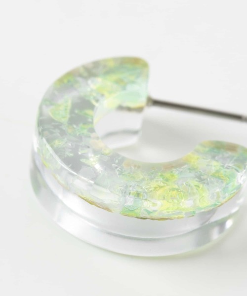 URBAN RESEARCH DOORS(アーバンリサーチドアーズ)の「MACHETE Muse Hoop(ピアス(両耳用)・レディース・アイボリー/ライトブラウン/グリーン系その他・ONE)」の6枚目の写真