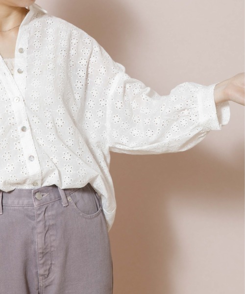 flower（フラワー）の「フラワリースキッパーシャツ（シャツ/ブラウス・レディース・ベージュ/ホワイト・FREE）」の6枚目の写真