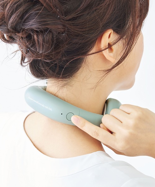 Toffy（トフィー）の「【Toffy/トフィー】 ハンズフリーネッククーラー＜充電式＞（生活家電・レディース・ホワイト/ブラック/アクア・FREE）」の17枚目の写真