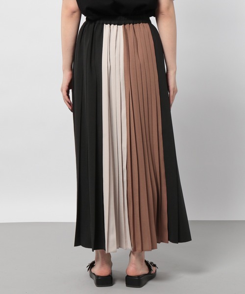 PAGEBOY(ページボーイ)の「リネンライクバイカラースカート(スカート・レディース・ブラック系その他/ベージュ系その他・FREE)」の11枚目の写真