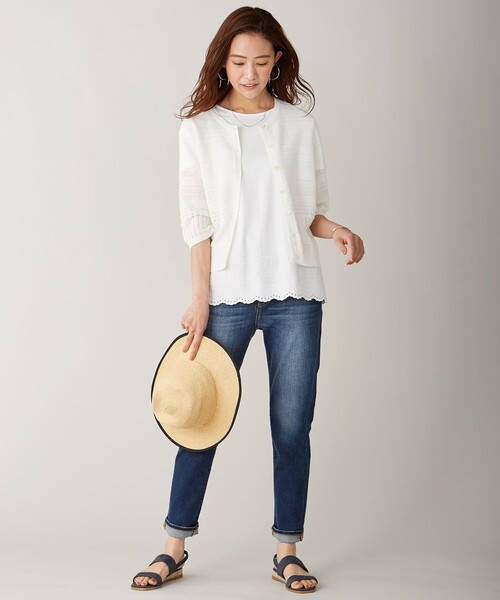 J.PRESS(ジェイプレス)の「【UVケア・接触冷感】コンパクトコットンスムース 裾刺繍 カットソー(Tシャツ/カットソー・レディース・ホワイト系/グレー系/ダークブラウン系/ベージュ系・LARGE/MEDIUM)」の9枚目の写真