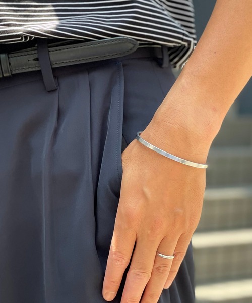 Genri(ゲンリ)の「Genri/ゲンリ plane bangle_gri-B-002 バングル(バングル/リストバンド・メンズ・ブラック/ゴールド/シルバー・FREE)」の18枚目の写真