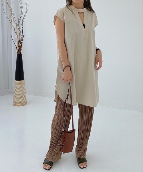 StyleSea（スタイルシー）の「ブロード前後2Wayブラウス（シャツ/ブラウス・レディース・ブラック/ベージュ/オフホワイト/ミント/モカ・FREE）」の20枚目の写真