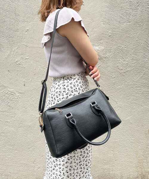 MAJESTIC LEGON（マジェスティックレゴン）の「レディボストンバッグ（ボストンバッグ・レディース・グレイッシュベージュ/ブラウン系その他2/ブラック・FREE）」の5枚目の写真