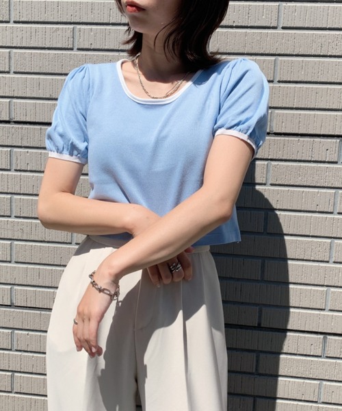 everycoco(エブリーココ)の「バイカラーパフスリーブトップ◇(ニット/セーター・レディース・ホワイト/ブラック/パープル/サックスブルー・FREE)」の14枚目の写真