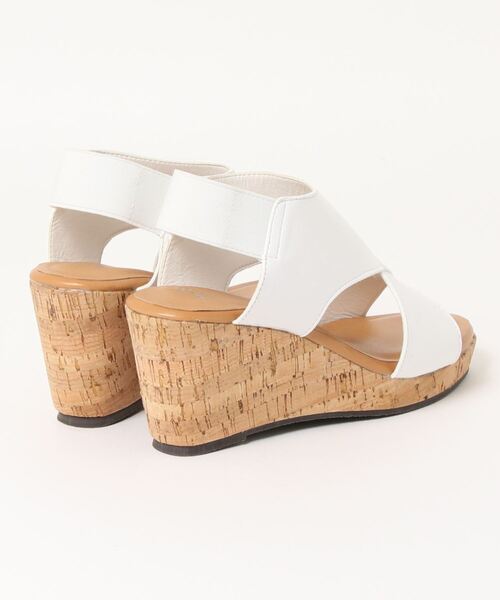 LUGG NAGG（ラグナグ）の「コルククロスベルトサンダル（サンダル・レディース・ブラック/ホワイト/シルバー・23.5cm/22.5cm/25.0cm/24.5cm）」の5枚目の写真