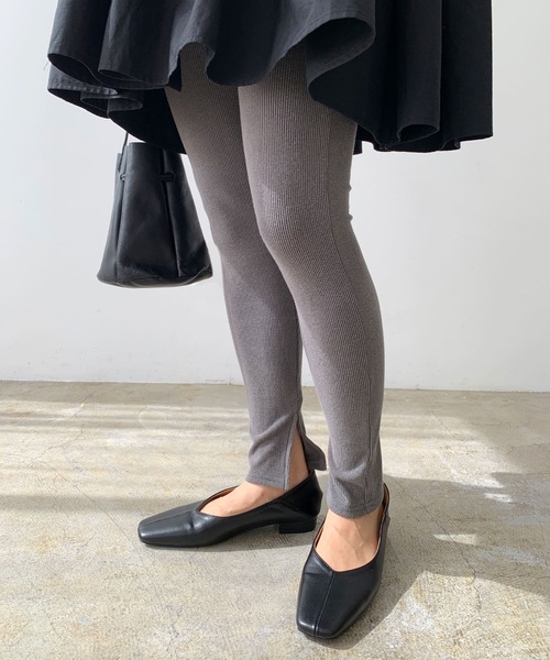 LIAN(リアン)の「スクエアトゥフラットシューズ(パンプス・レディース・ブラック/アイボリー/モカ・MEDIUM/LARGE/SMALL)」の8枚目の写真